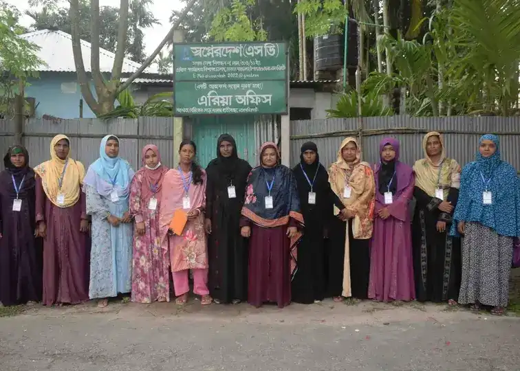Inspiring Learning: Shopner Desh School Network Overview